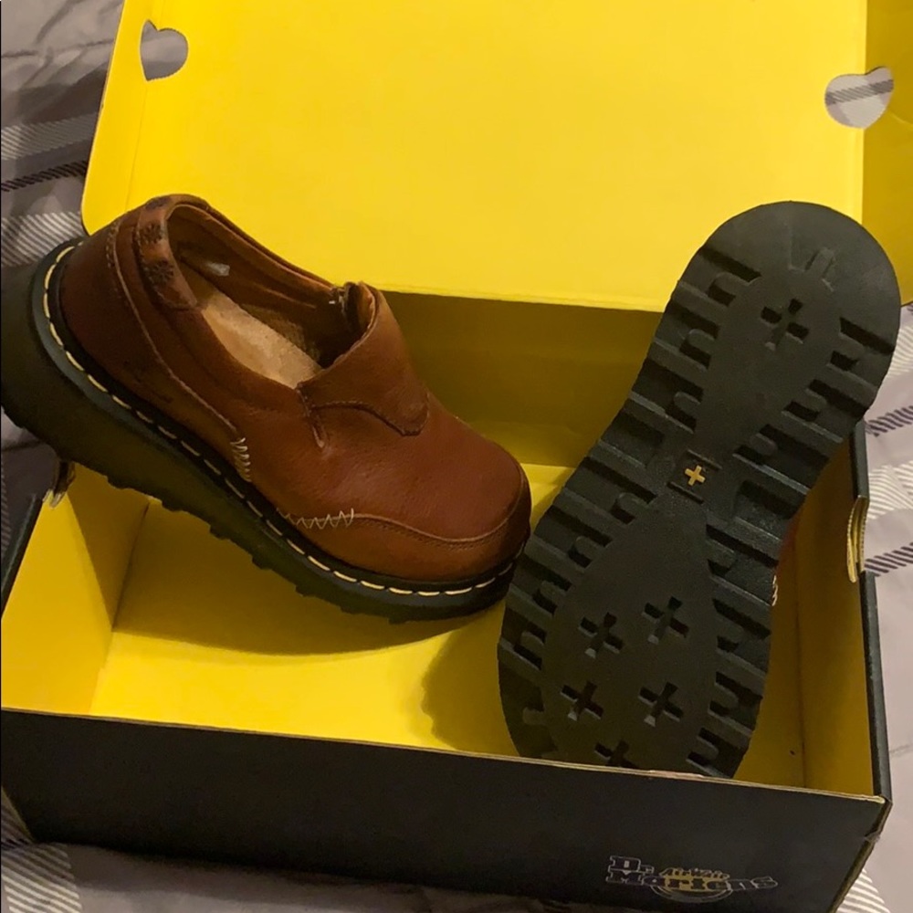 Dr Martens slip on loafers 👞